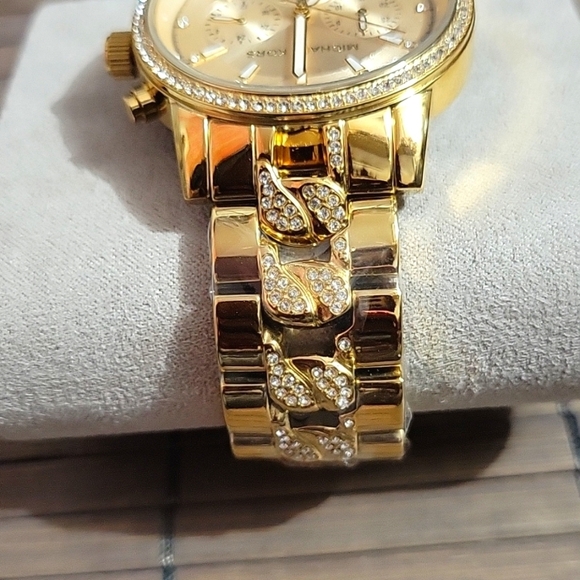 Michael Kors Women's Ritz Gold-Tone Stainless Steel Chain Bracelet Watch - Picture 3 of 6